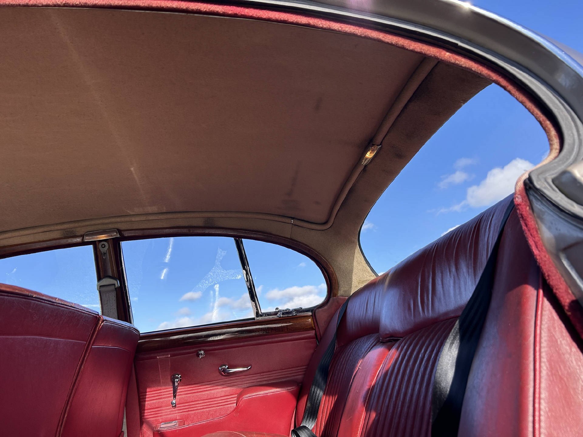 JAGUAR S-TYPE-image-9