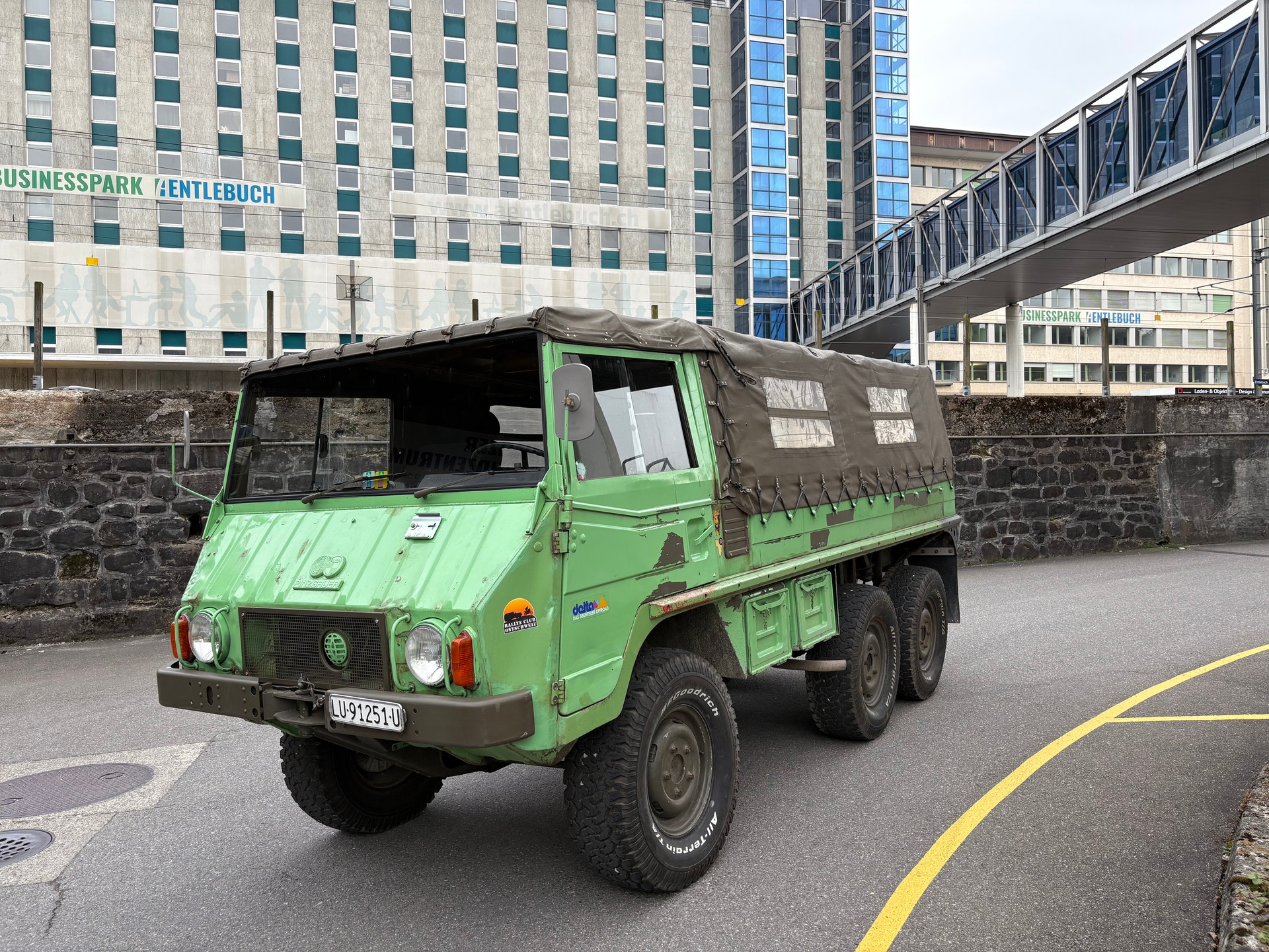 STEYR Pinzgauer 712 6x6