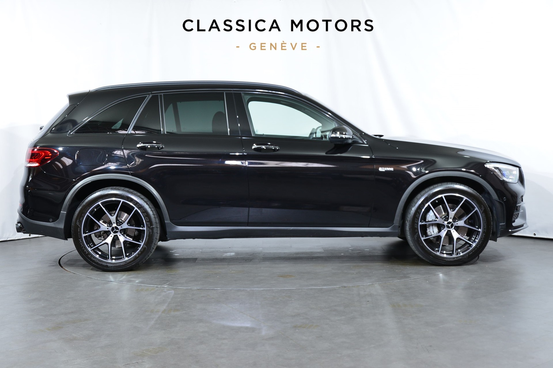 MERCEDES-BENZ GLC 43 AMG 4Matic 9G-Tronic-showroom-element-1