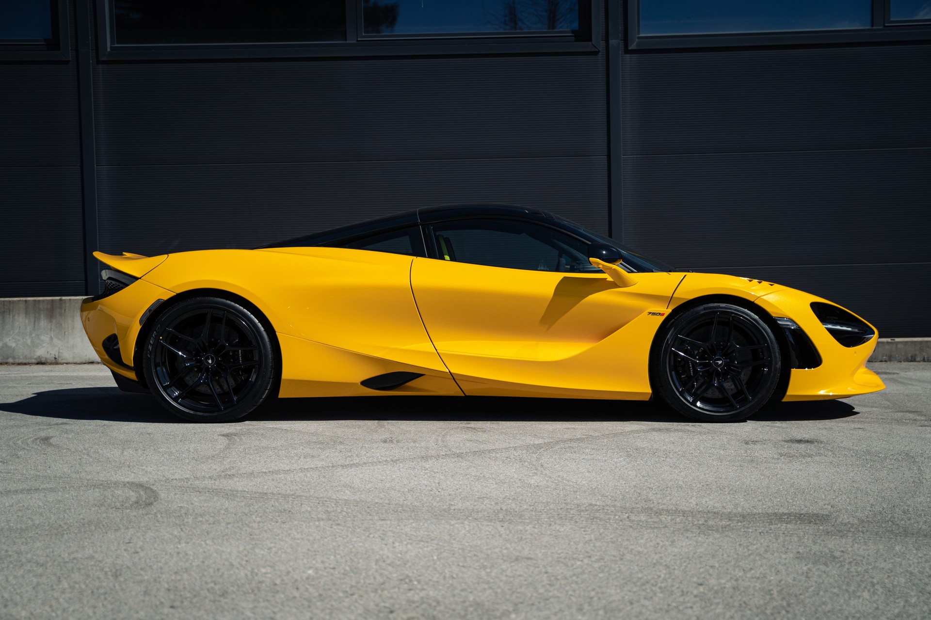 McLAREN 750S Performance-image-1