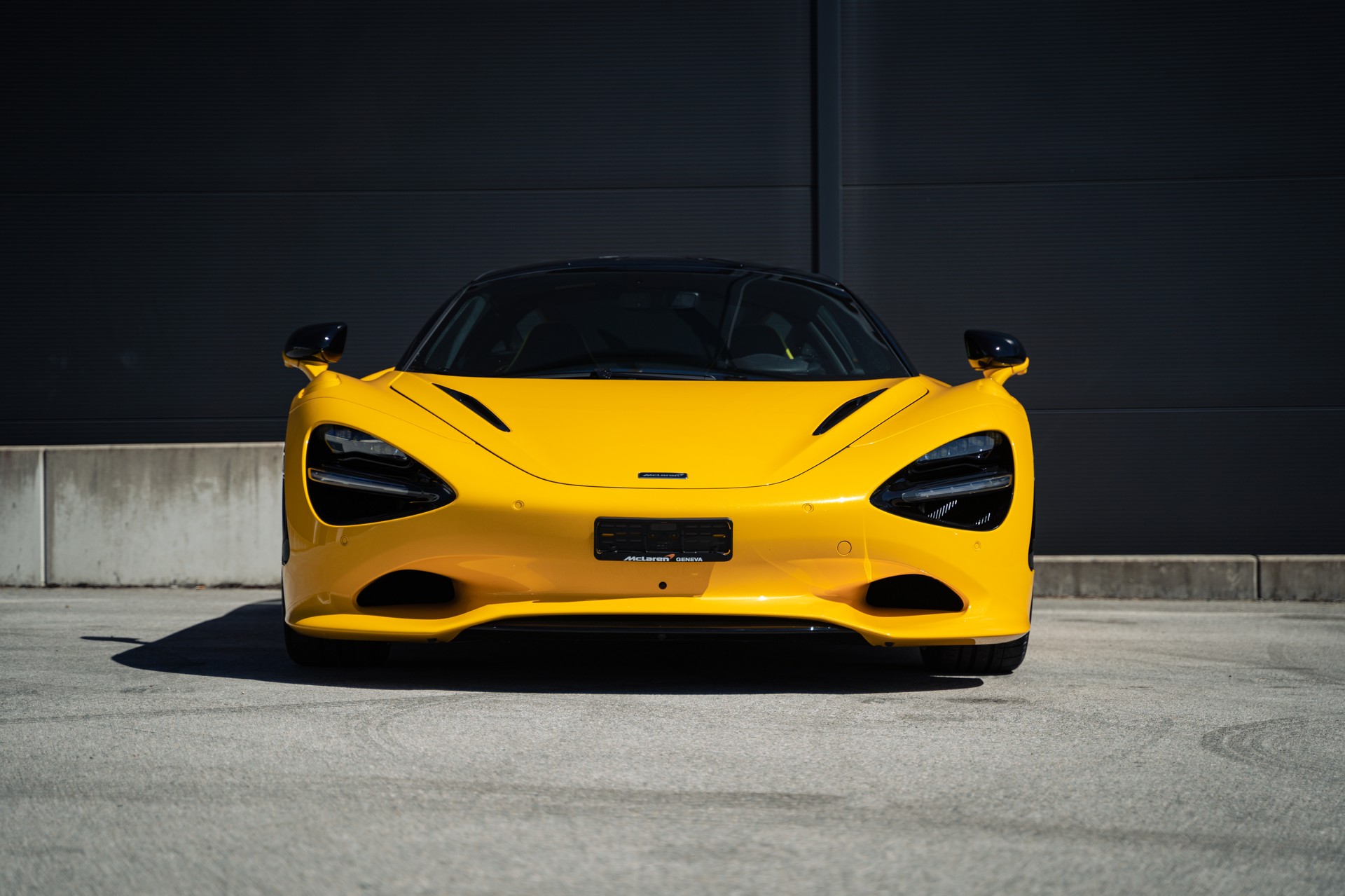 McLAREN 750S Performance-image-4