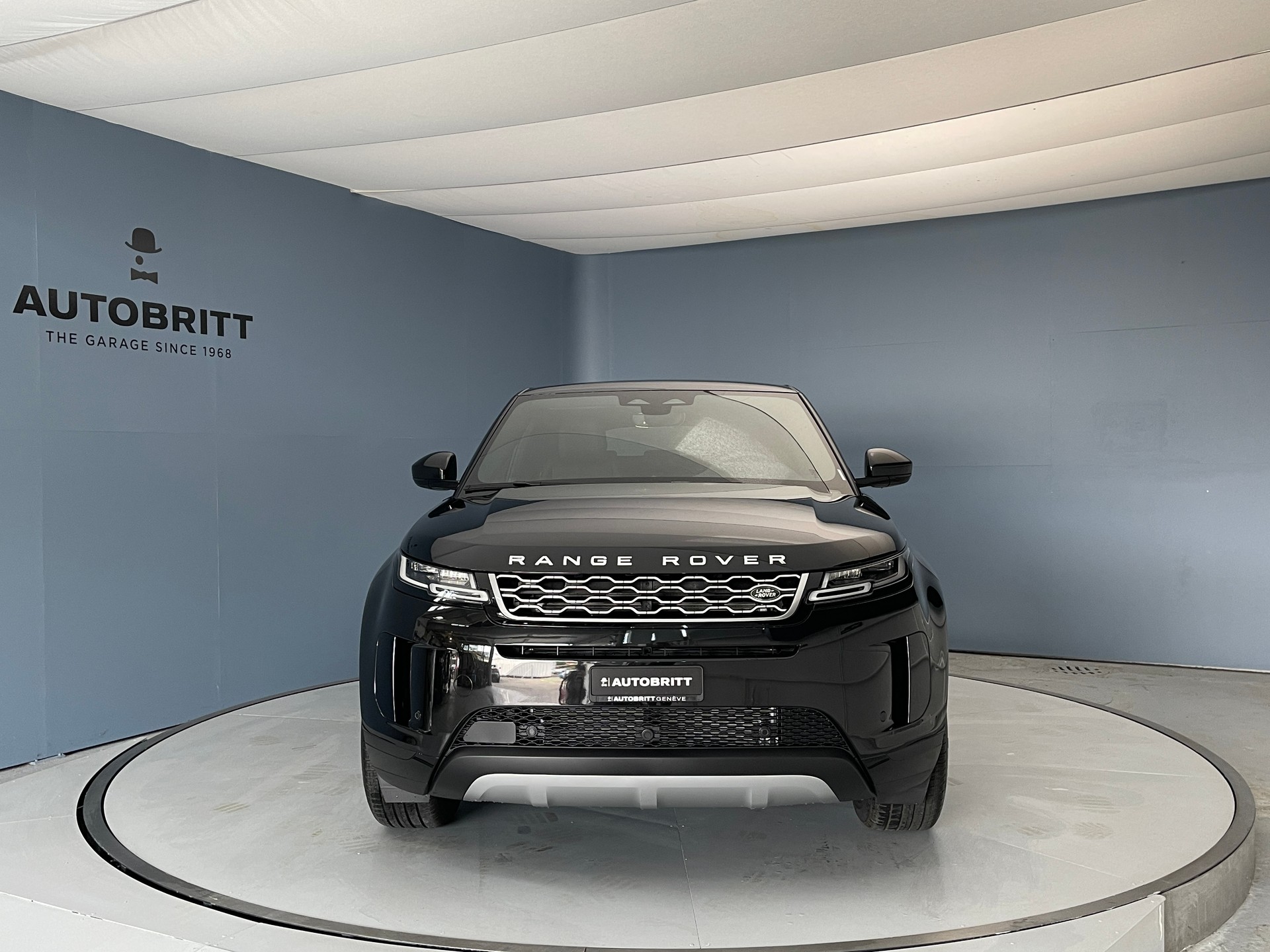 LAND ROVER Range Rover Evoque 1.5 T 300e SE-showroom-element-1