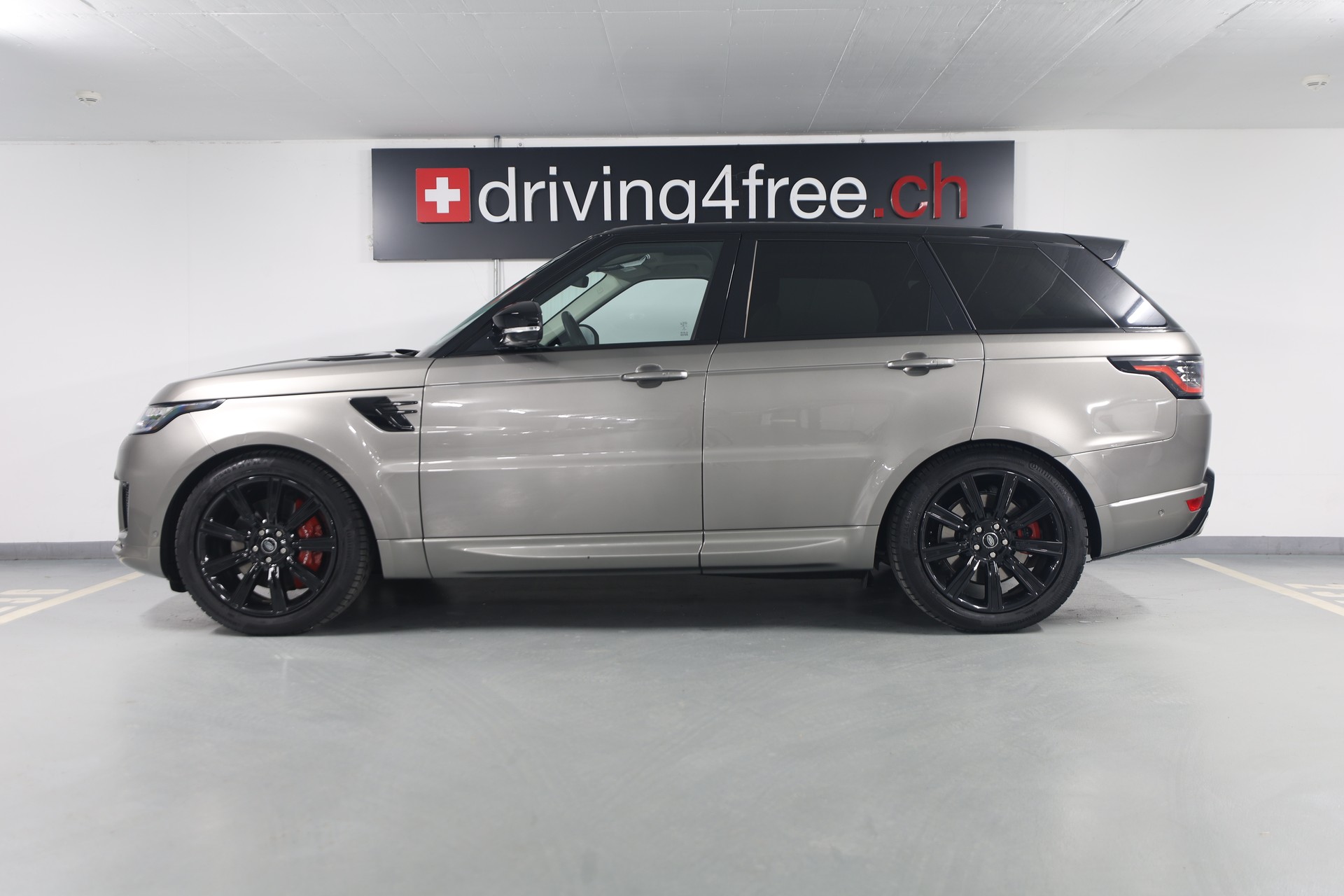 LAND ROVER Range Rover Sport P400e 2.0 I4 PHEV HSE Dynamic Aut.-showroom-element-1