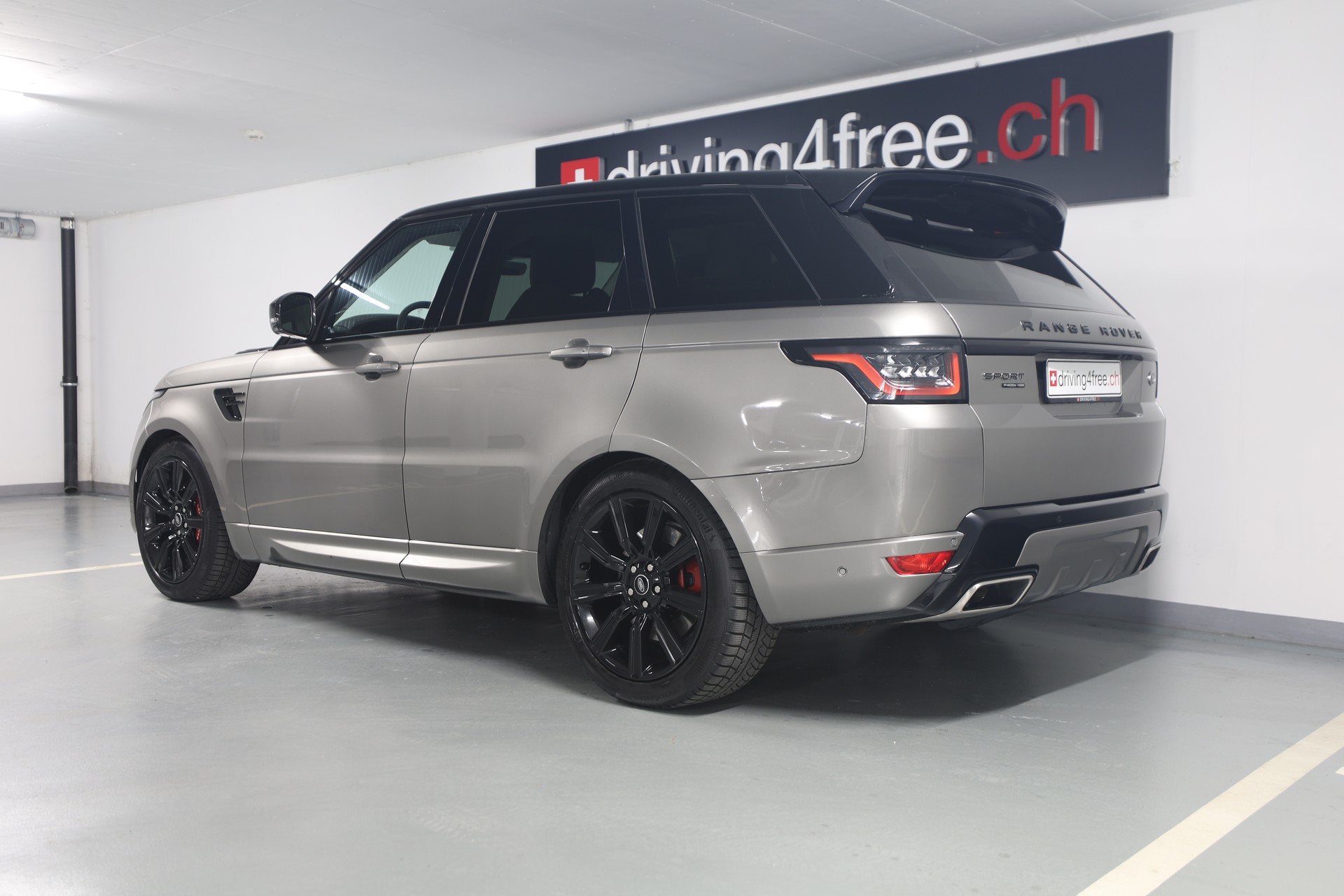 LAND ROVER Range Rover Sport P400e 2.0 I4 PHEV HSE Dynamic Aut.-showroom-element-2