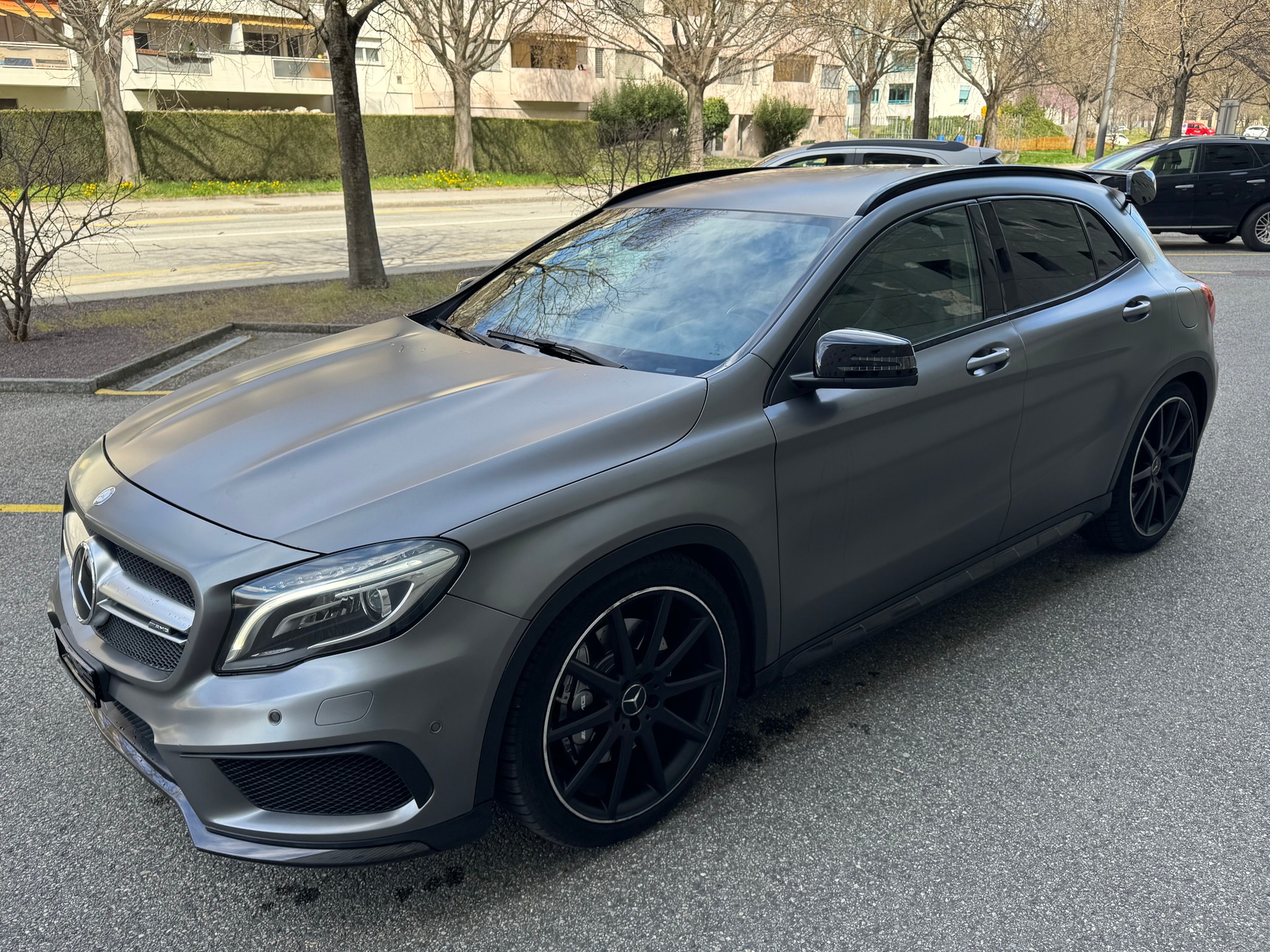 MERCEDES-BENZ GLA 45 AMG 4Matic 7G-DCT-image-6