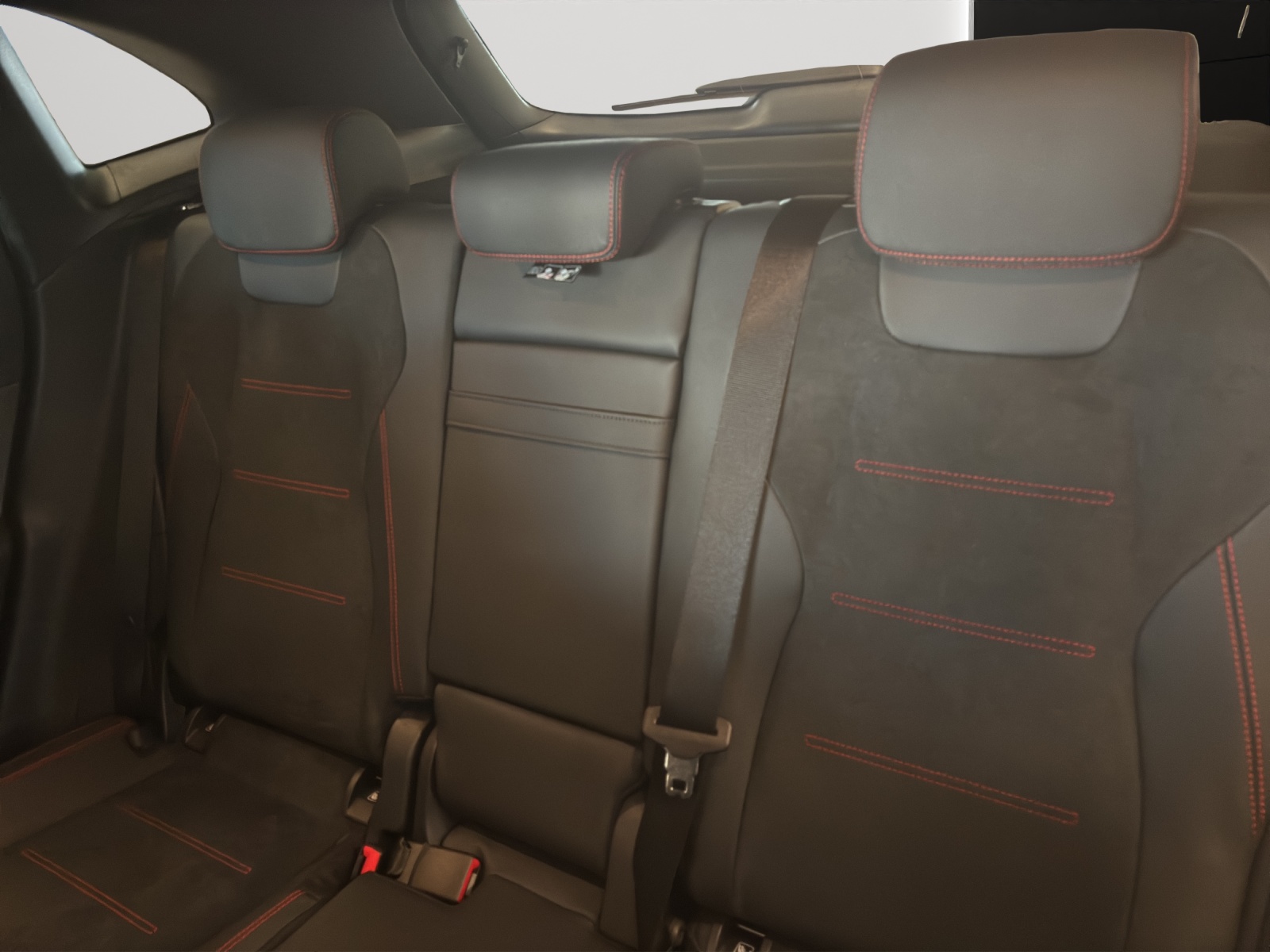 Image MERCEDES-BENZ GLA-220 GLA 220 4Matic 8G-DCT