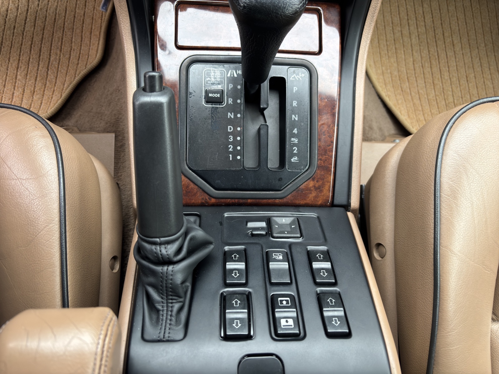 LAND ROVER Range Rover 4.6 V8 EFI-image-15