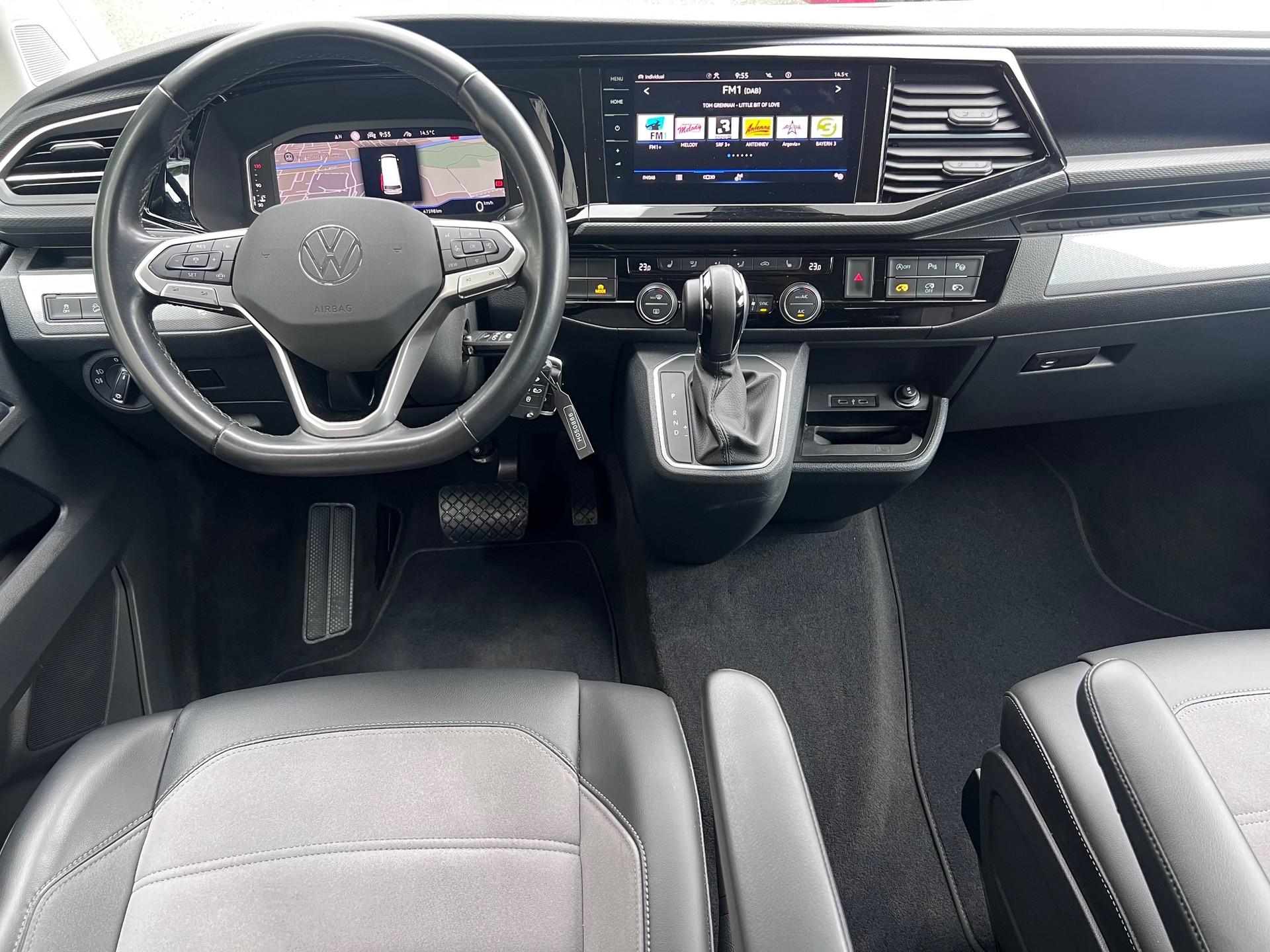 VW T6.1 Multivan 2.0 Bi-TDI Highline Liberty 4Mot. DSG ABT-showroom-element-3