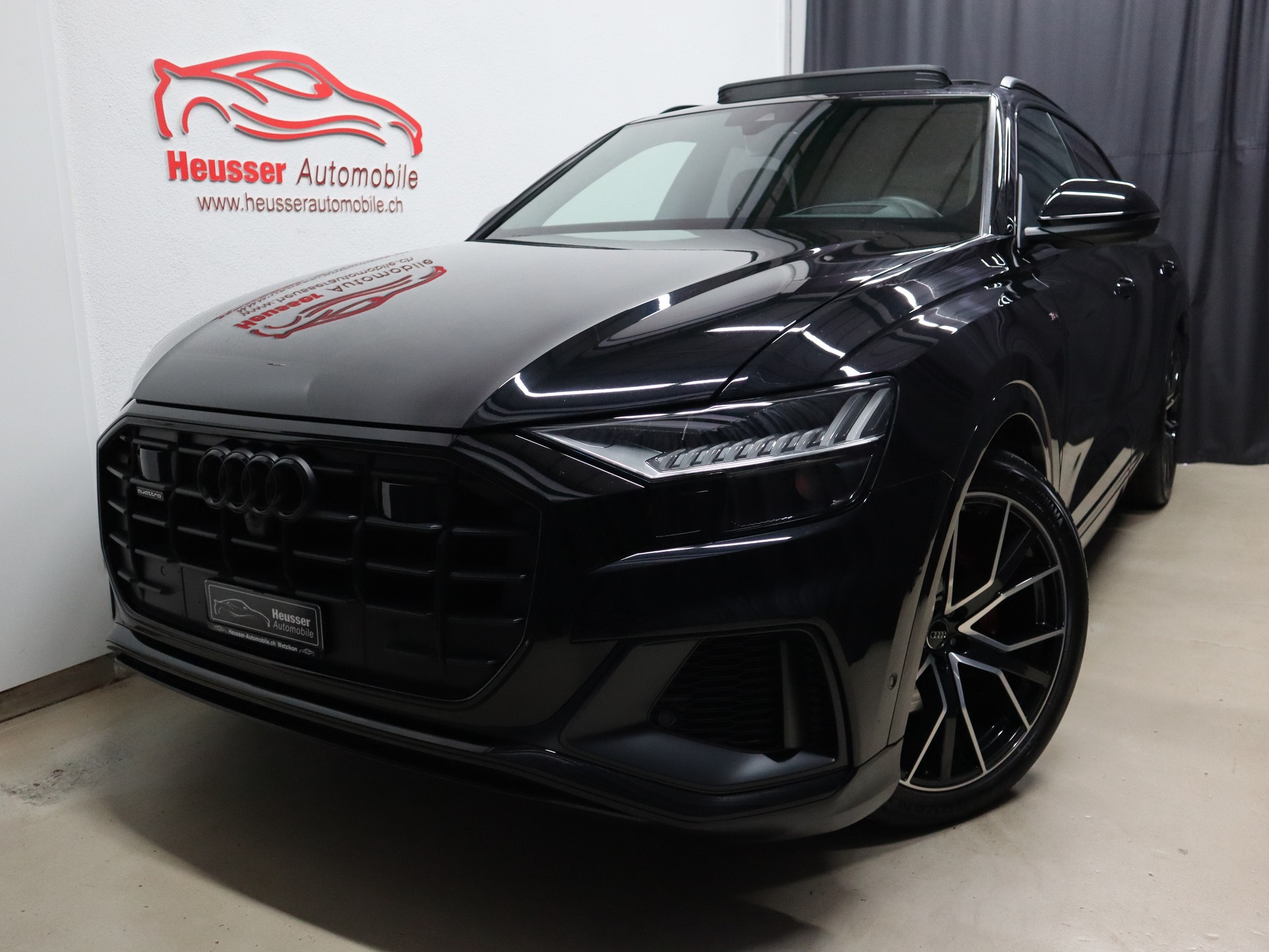AUDI Q8 50 TDI quattro tiptronic S-Line - Luftfederung - Panorama - B&O - Standheizung - Head-Up - 360° Kamera - 286 PS