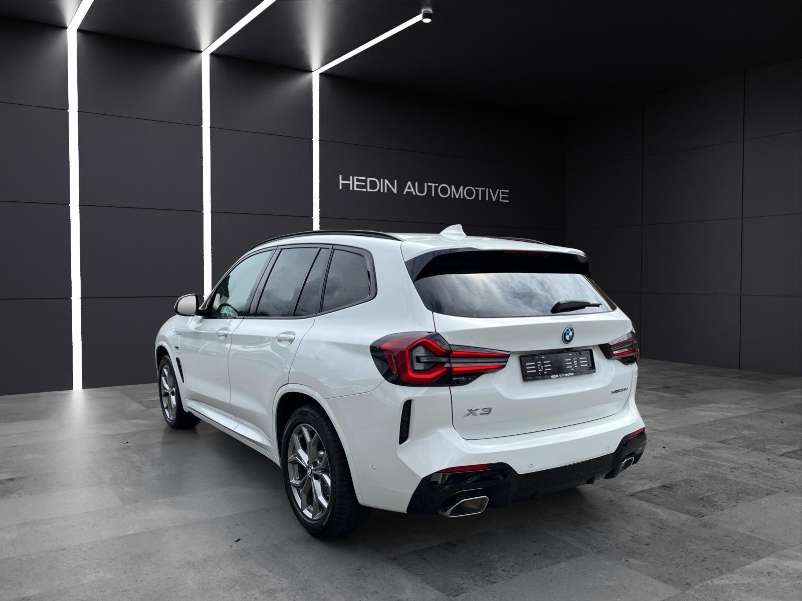 BMW X3 30e xDrive M Sport-showroom-element-2