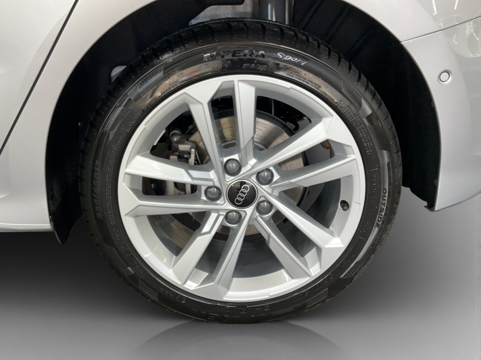 AUDI A3 Sportback 35 TFSI Attraction-image-13