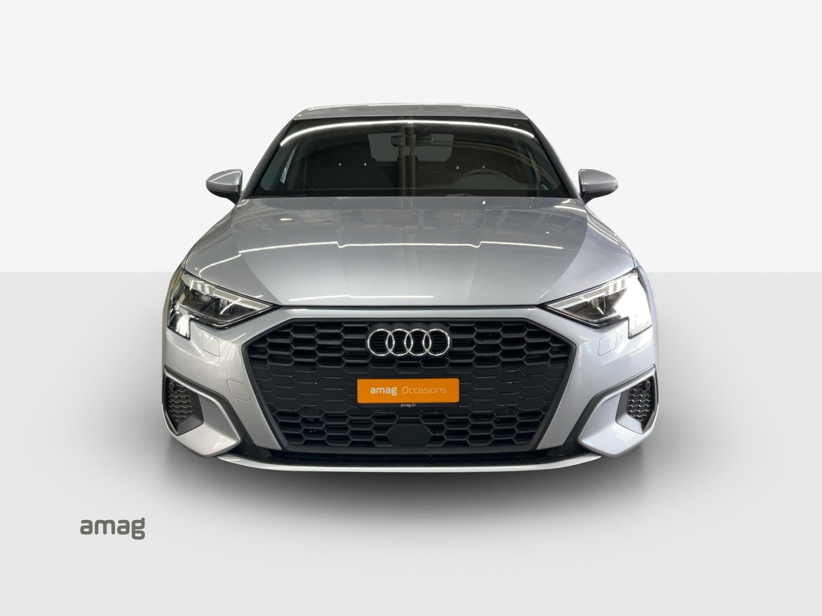 AUDI A3 Sportback 35 TFSI Attraction-image-6
