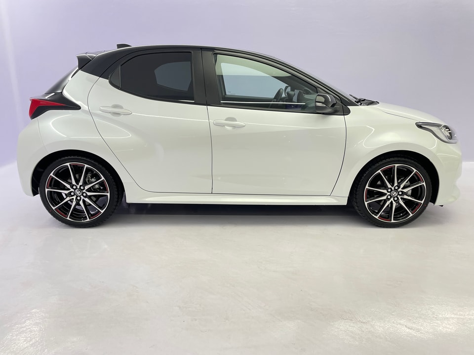 Yaris Hybrid 1.5 GR Sport