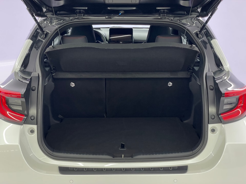 Yaris Hybrid 1.5 GR Sport