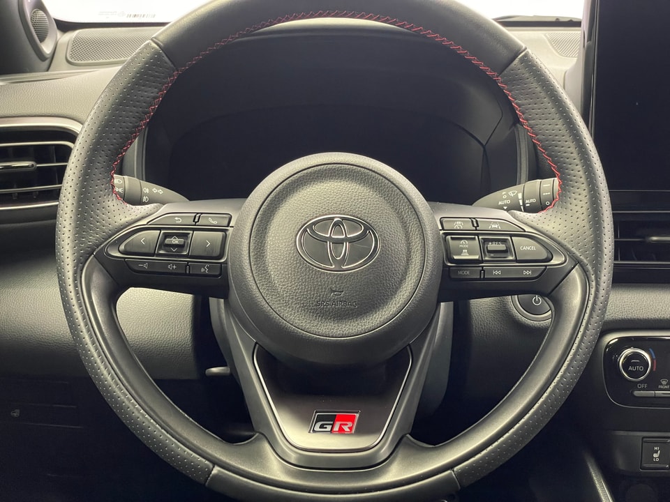 Yaris Hybrid 1.5 GR Sport