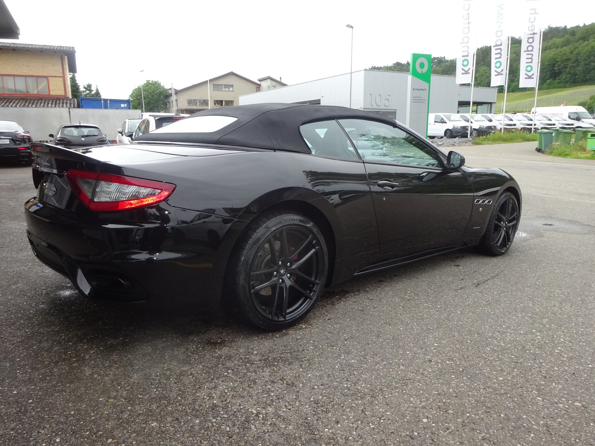 MASERATI GranCabrio Sport Automatica-image-4
