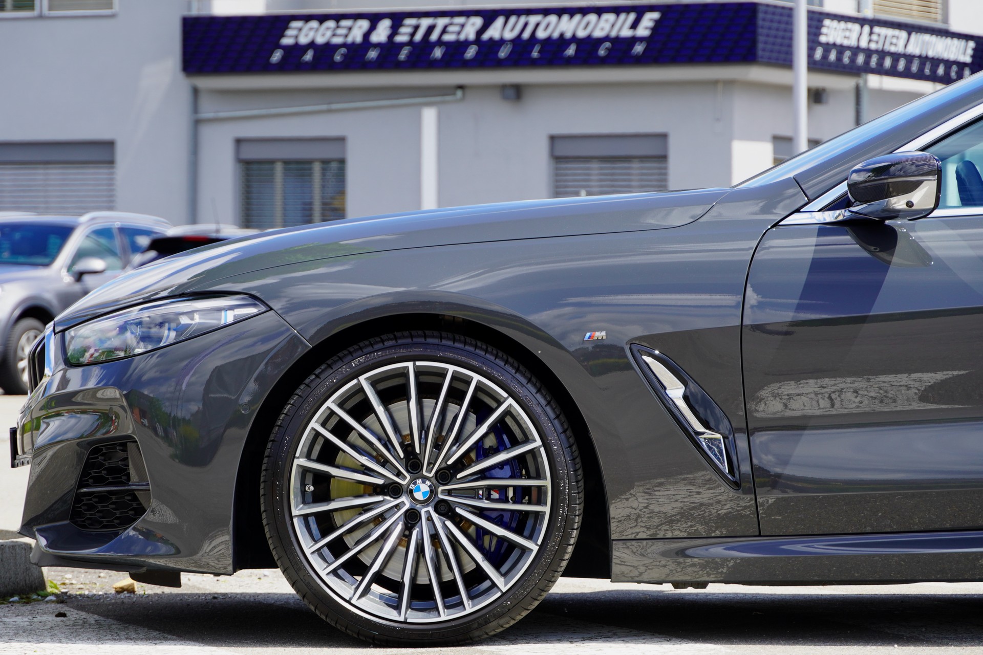 BMW M850i xDrive Steptronic-showroom-element-3