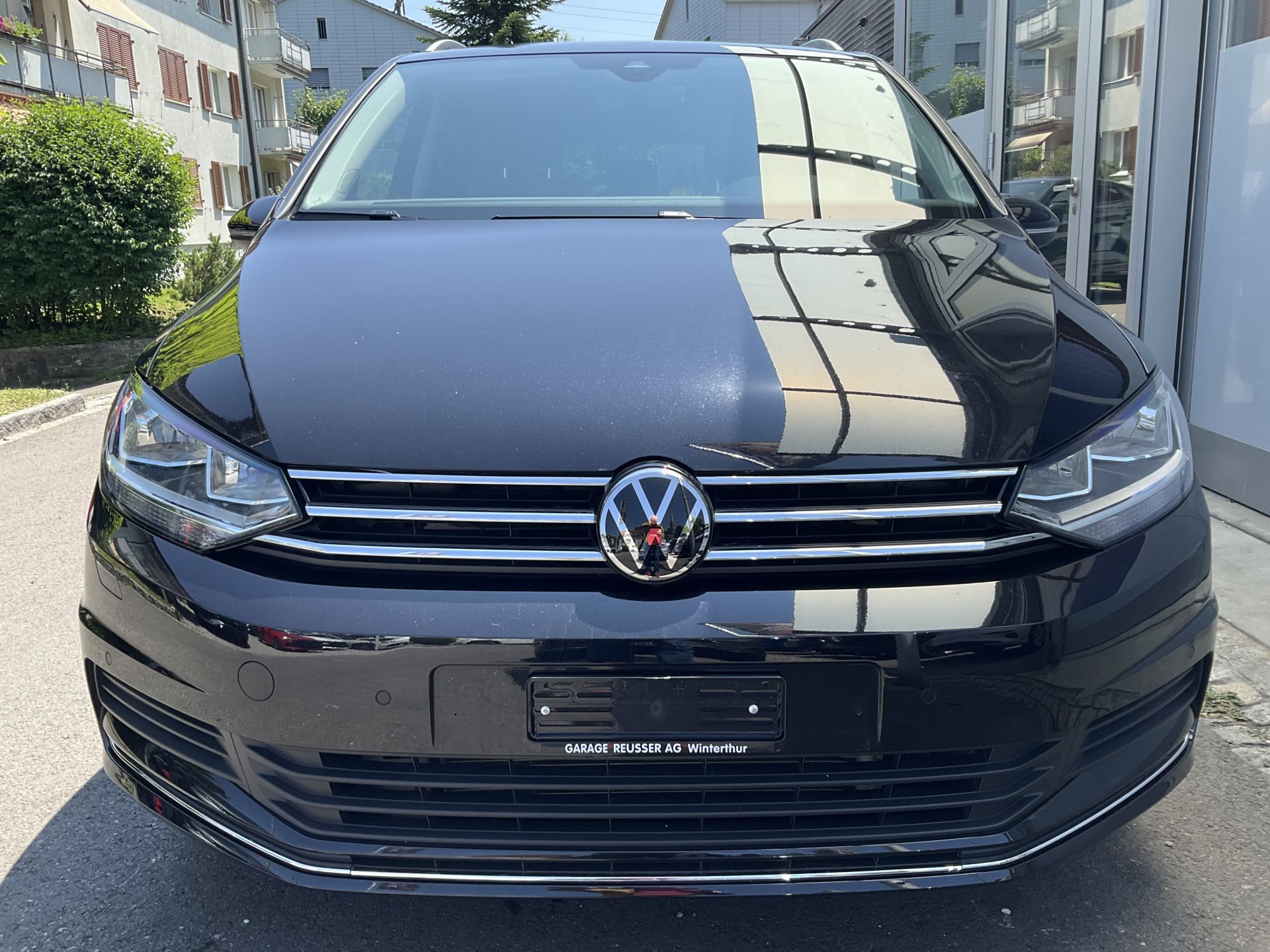 VW TOURAN 1.5 TSI DSG MOVE ***NAVI DISCOVER MEDIA & 7-SITZER ***-showroom-element-1