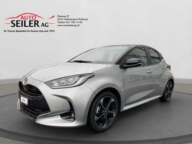 TOYOTA Yaris 1.5 Premium e-CVT