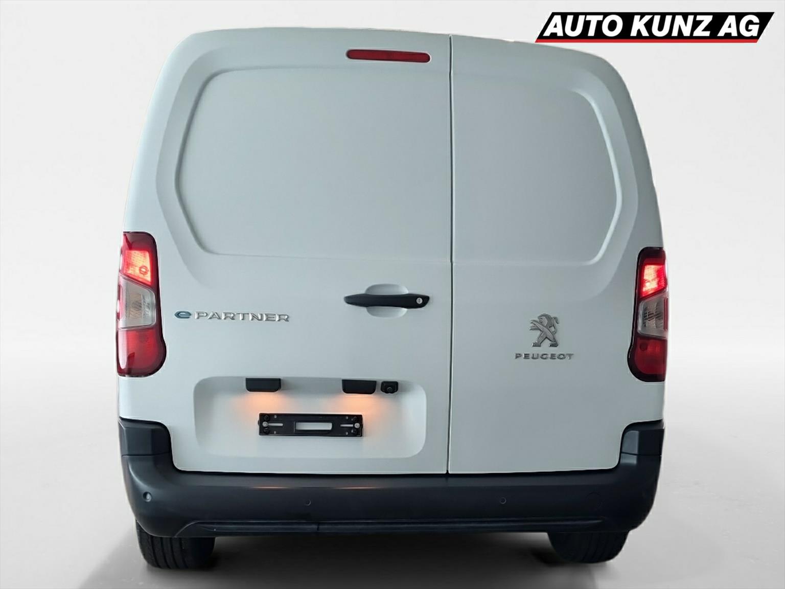 PEUGEOT PARTNER-showroom-element-3