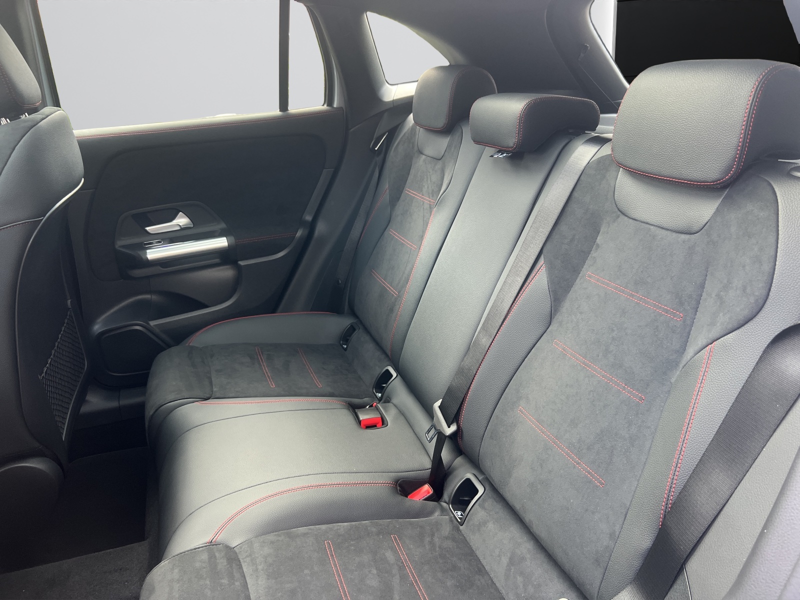 Image MERCEDES-BENZ GLA-220 GLA 220 4Matic 8G-DCT