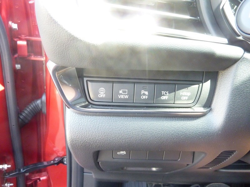 MAZDA CX-30 SKYACTIV-X 186 M Hybrid AWD Revolution Automat-image-13