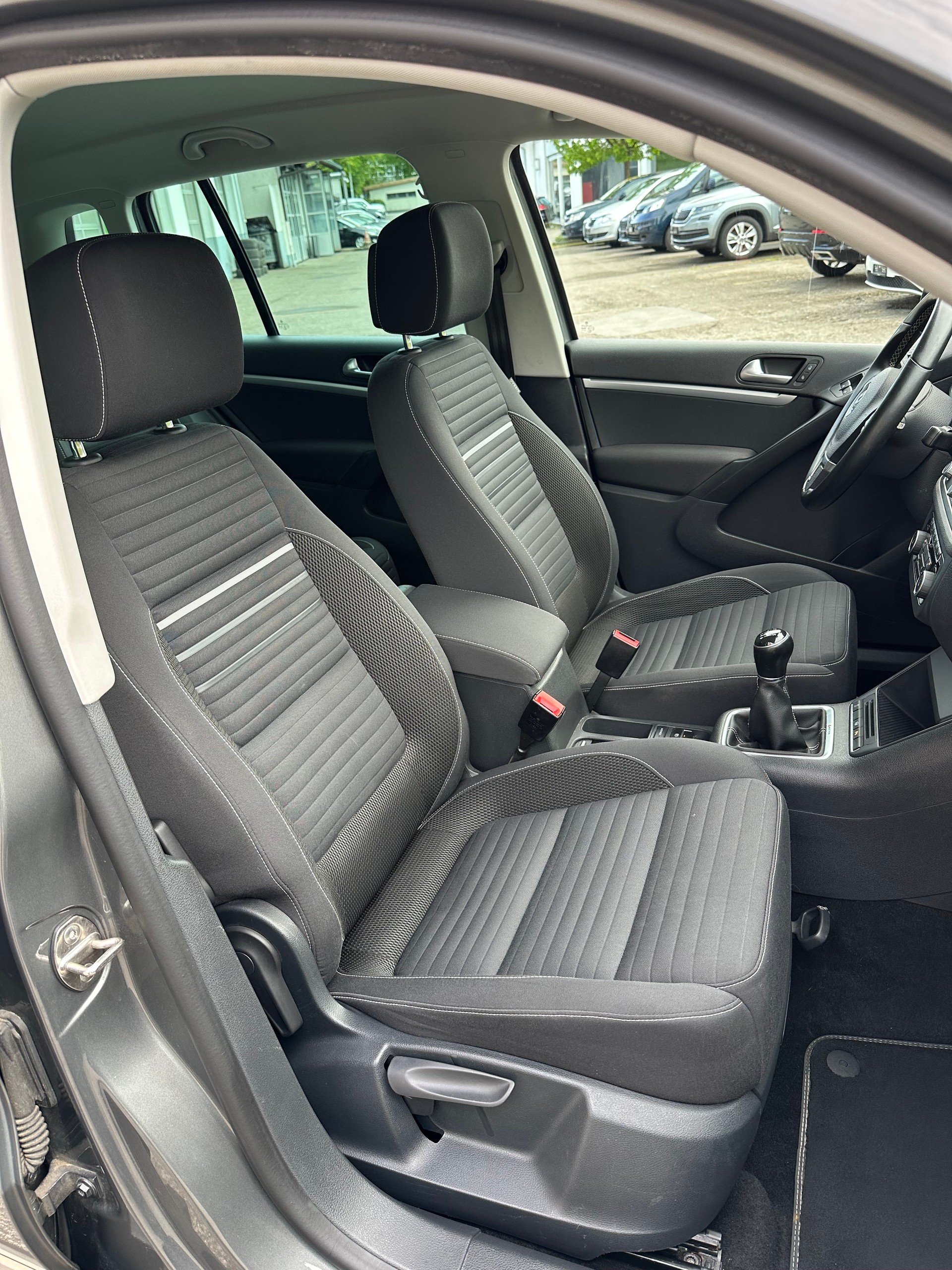 VW Tiguan 1.4 TSI Cup 4Motion-image-14