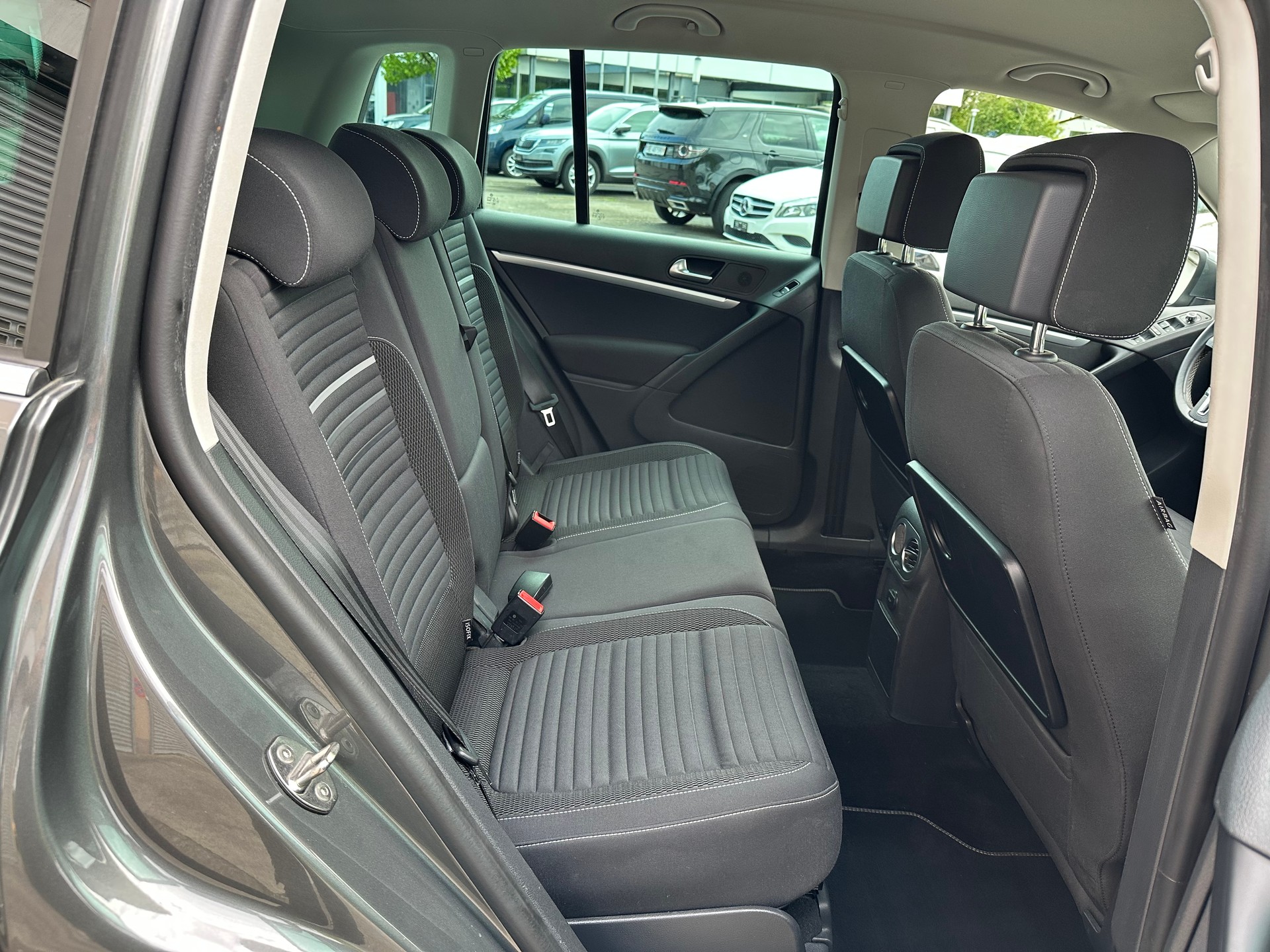 VW Tiguan 1.4 TSI Cup 4Motion-image-12