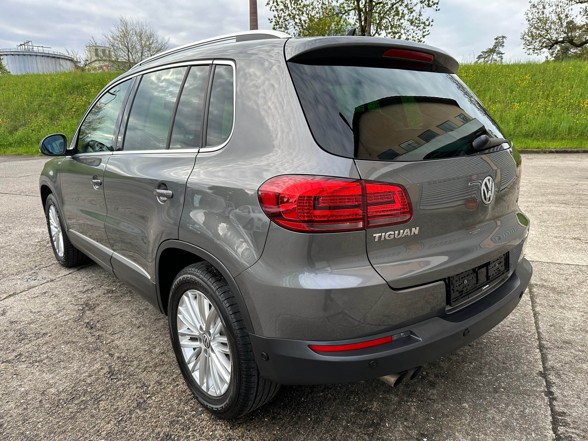 VW Tiguan 1.4 TSI Cup 4Motion-showroom-element-2