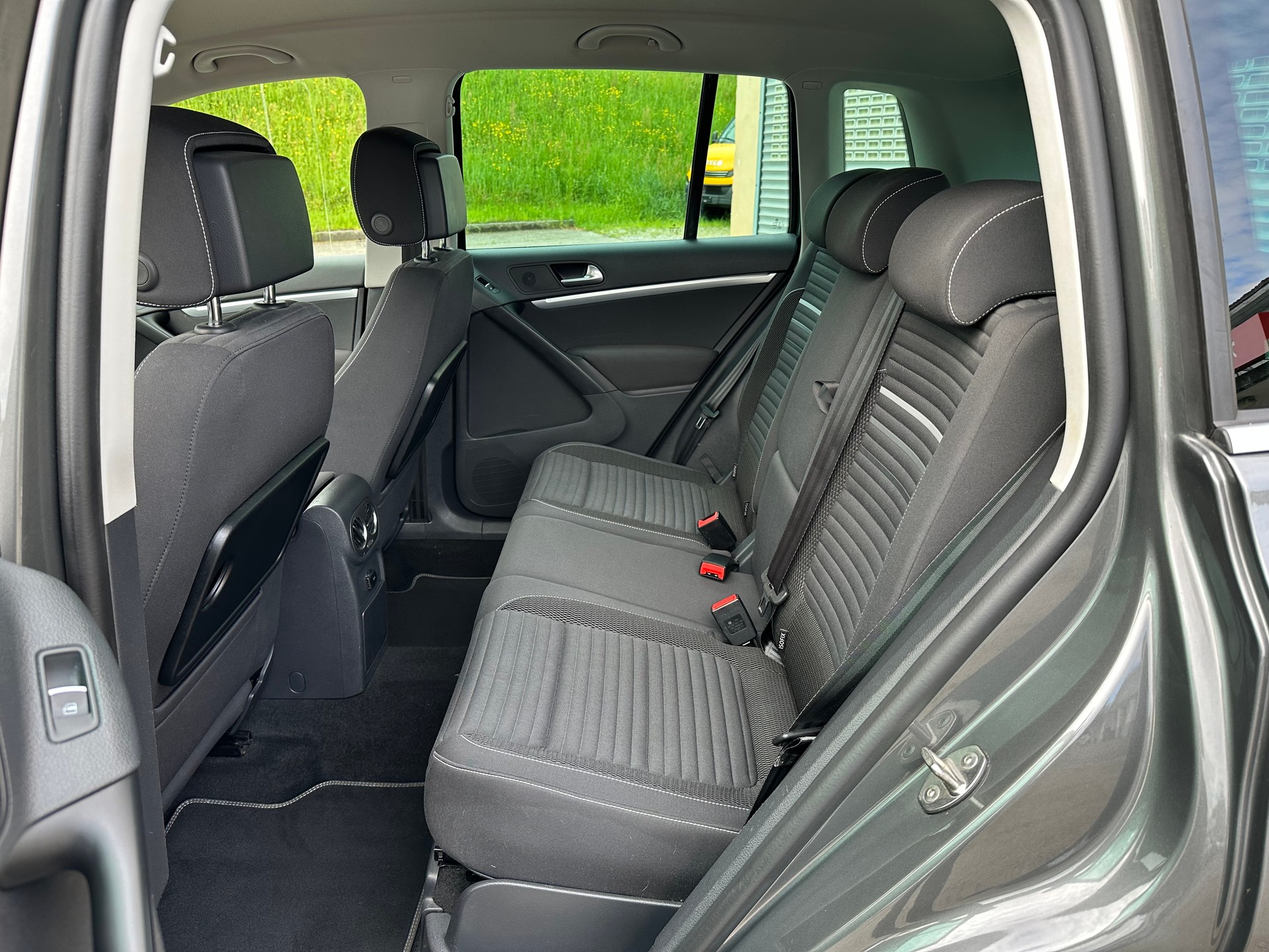 VW Tiguan 1.4 TSI Cup 4Motion-image-11