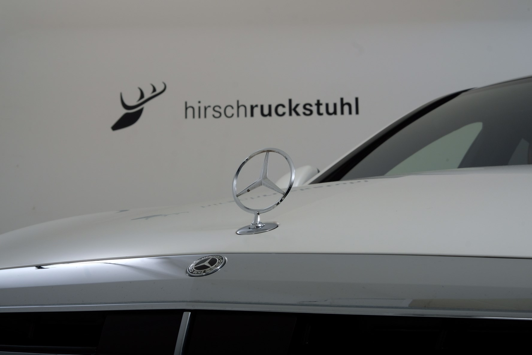 MERCEDES-BENZ S 560 L 4Matic 9G-Tronic-showroom-element-1