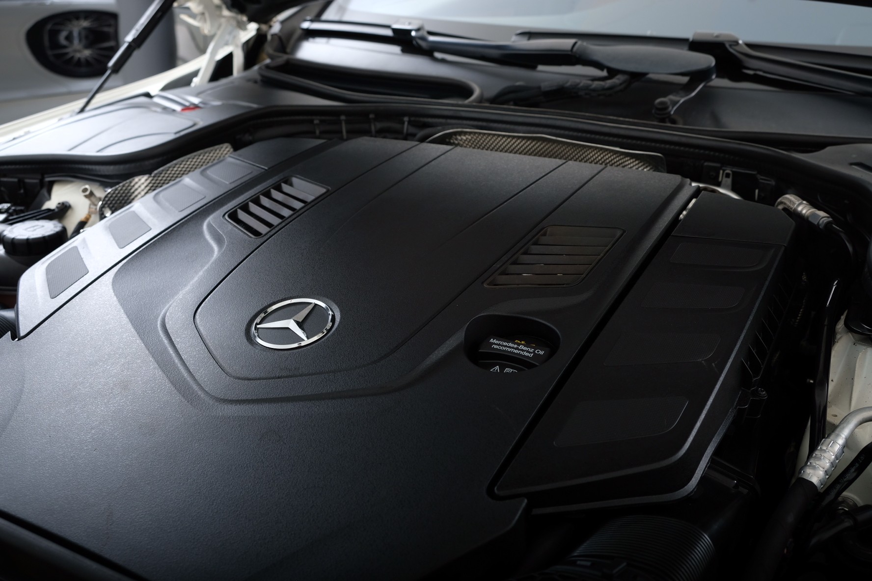 MERCEDES-BENZ S 560 L 4Matic 9G-Tronic-image-30