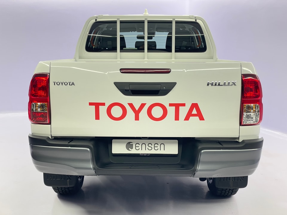 Hilux Double Cab 2.8 D 230 Comfort 4x4