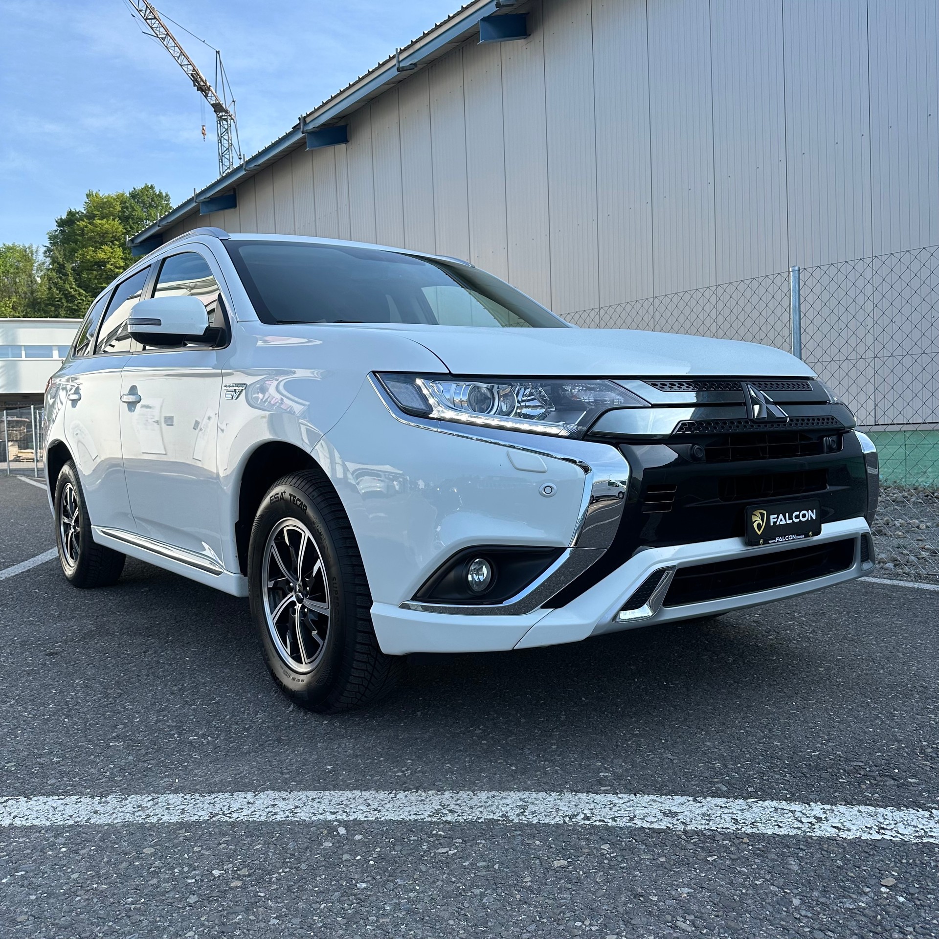 MITSUBISHI Outlander 2.4 PHEV Value 4WD Automatic