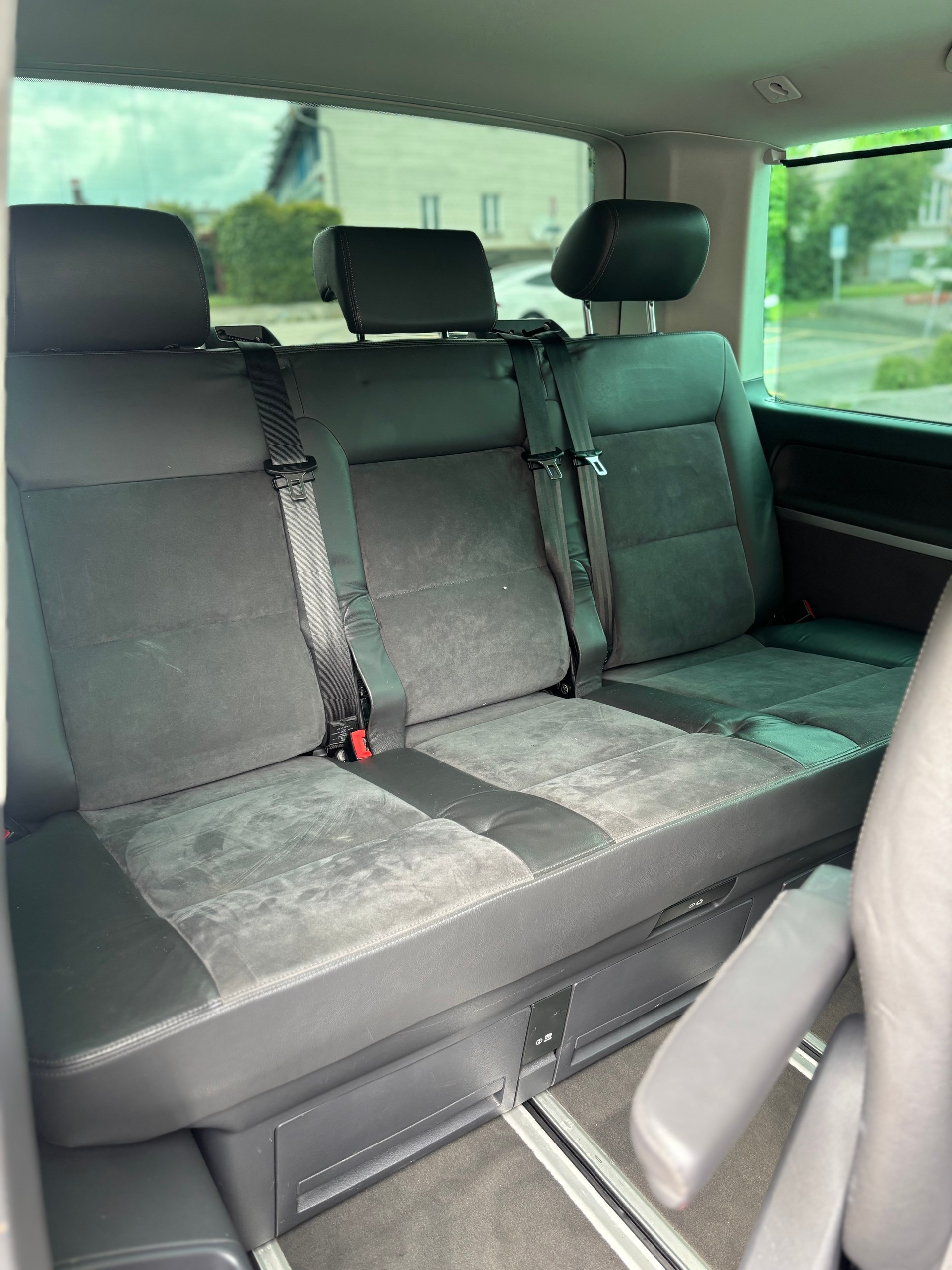VW T5 Multivan 2.0 Bi-TDI CR Comfortline 4Motion DSG-image-12