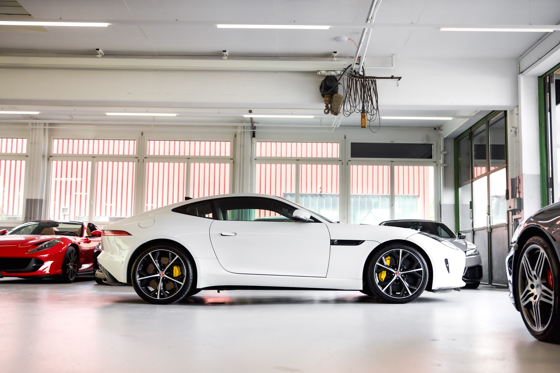 JAGUAR F-Type Coupé R 5.0 V8 S/C-showroom-element-3