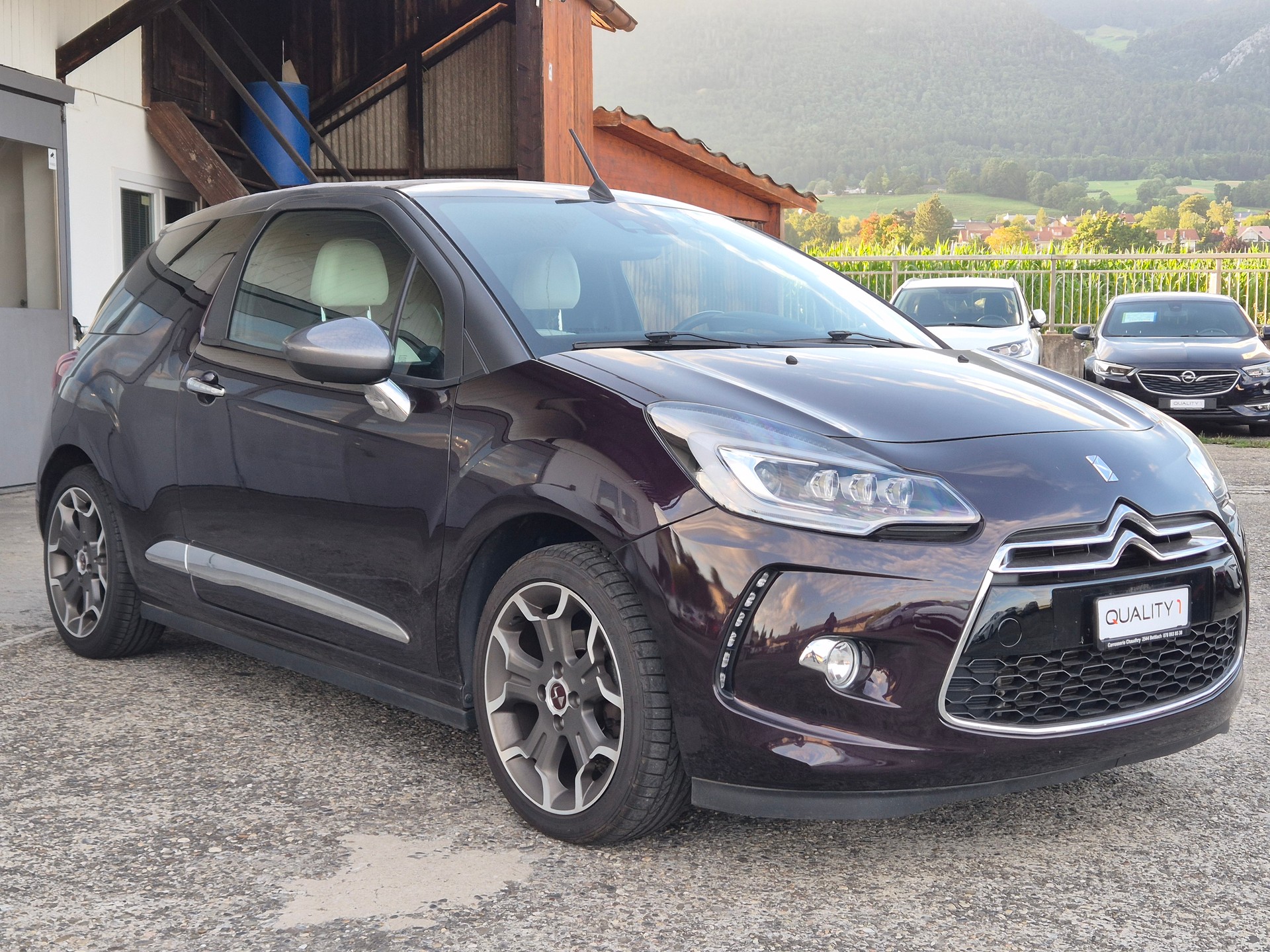DS AUTOMOBILES DS3 1.2 PURE TECH SO CHIC-showroom-element-2