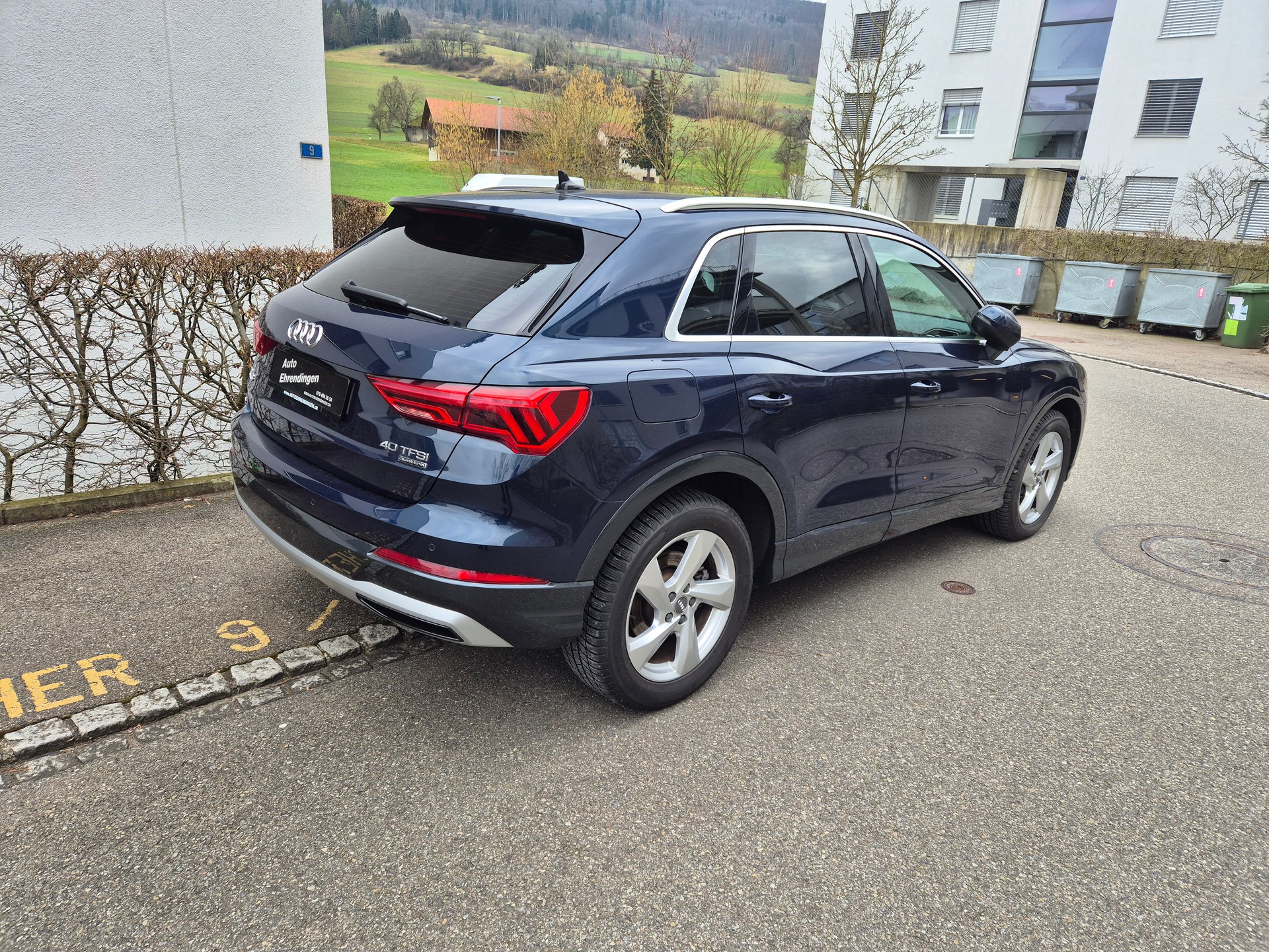 AUDI Q3 40 TFSI advanced quattro S-tronic-showroom-element-3