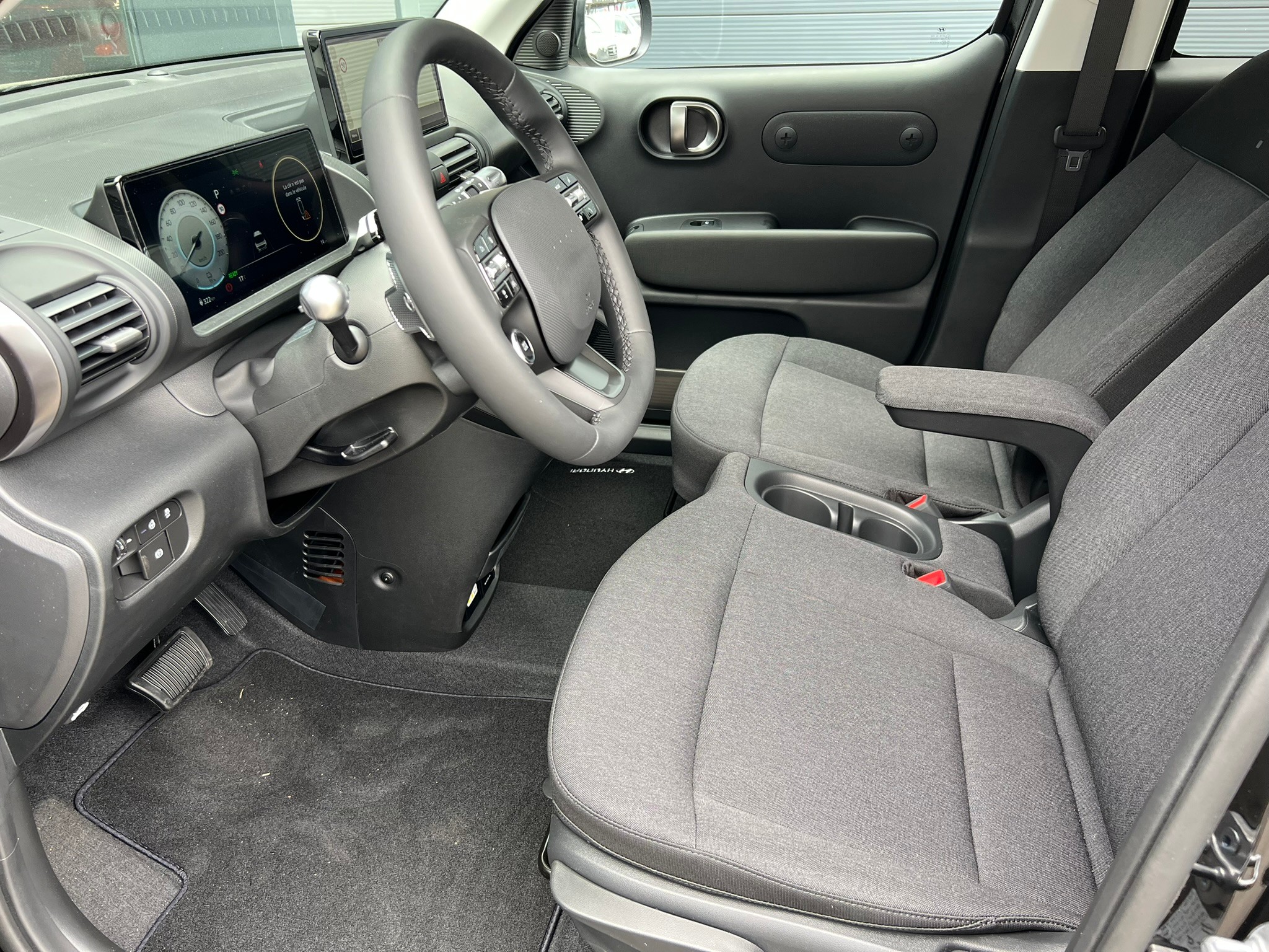 Image HYUNDAI INSTER Inster 42kWh Amplia