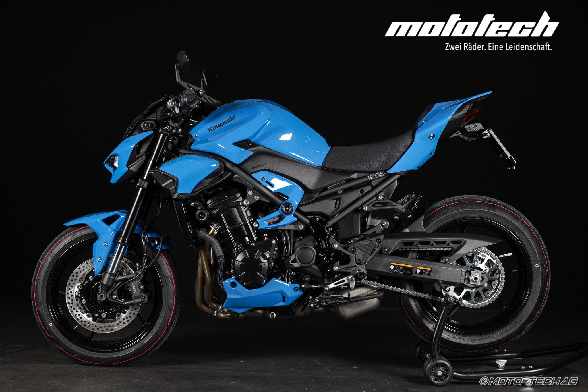 KAWASAKI Z 900 MY25 (91KW) STAGE 1 SHARK Bright Skyblue Kaufen