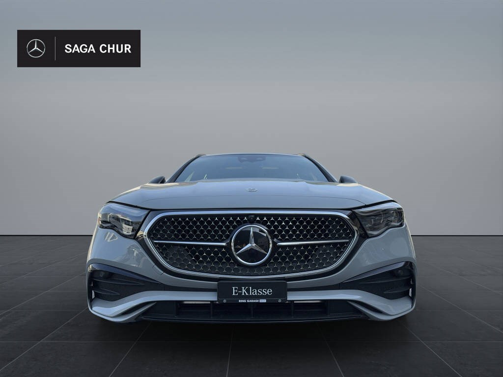 MERCEDES-BENZ E 300 de AMG Line 4matic Kombi-showroom-element-1