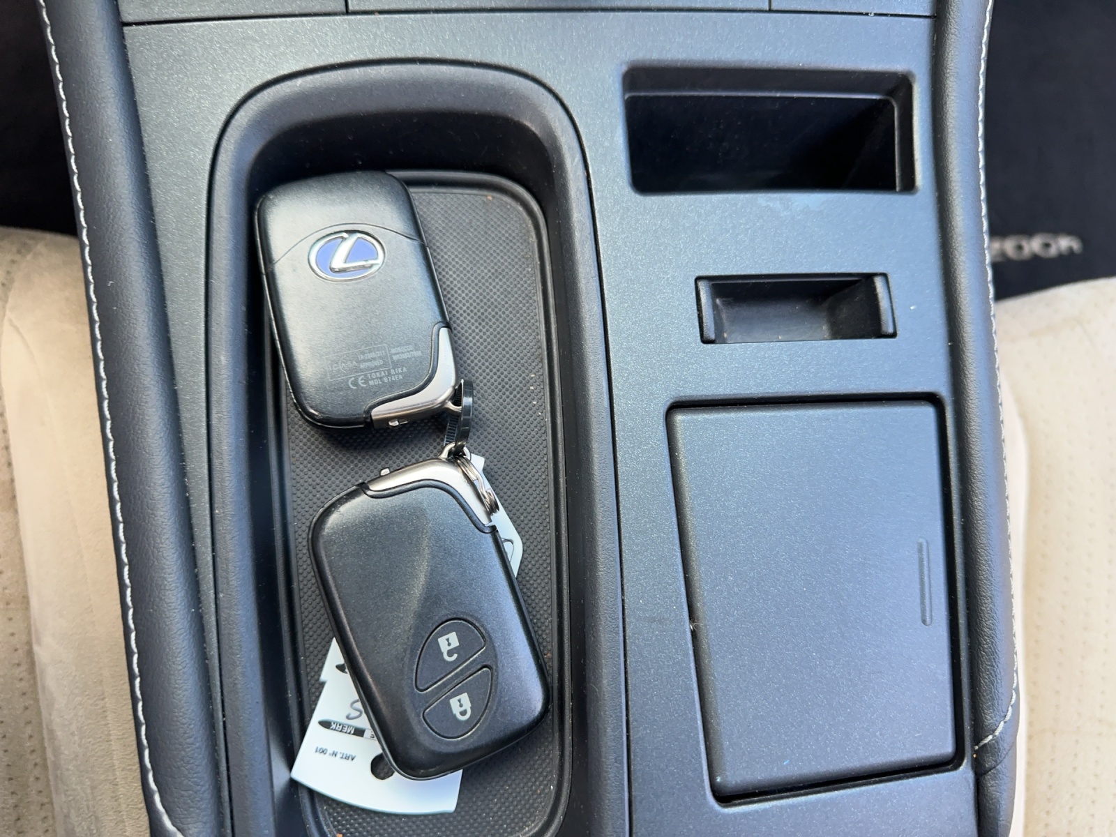 LEXUS CT 200h 1.8 F-Sport CVT-image-22