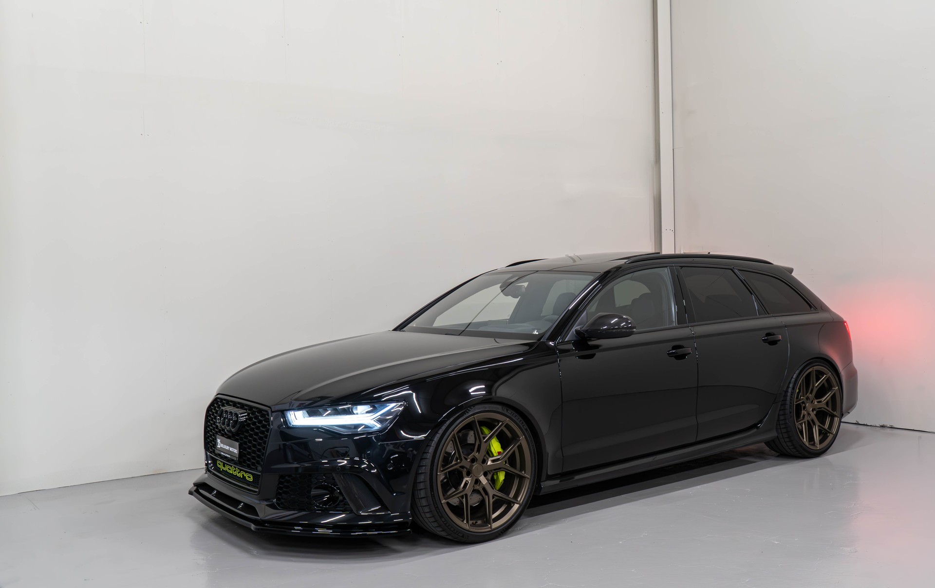 AUDI RS6 Avant 4.0 V8 TFSI quattro T-Tronic