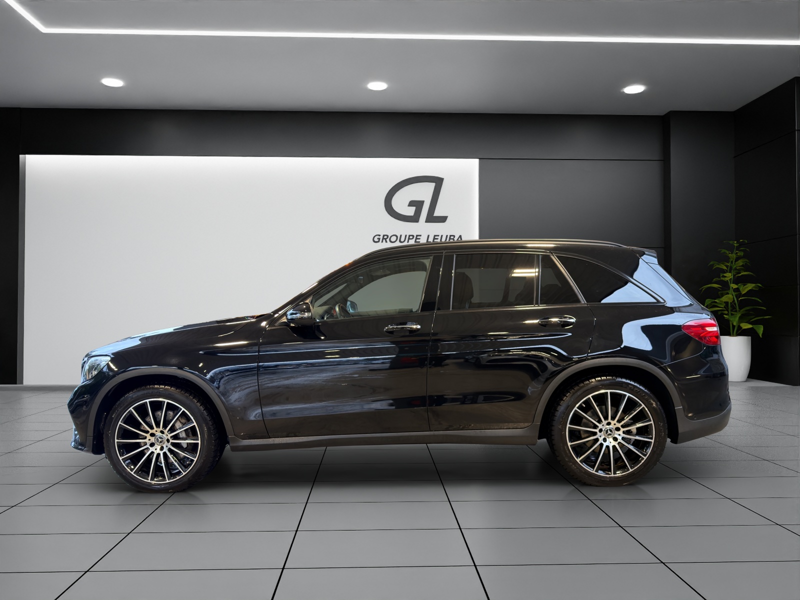Image MERCEDES-BENZ GLC-300 GLC 300 AMG 4Matic