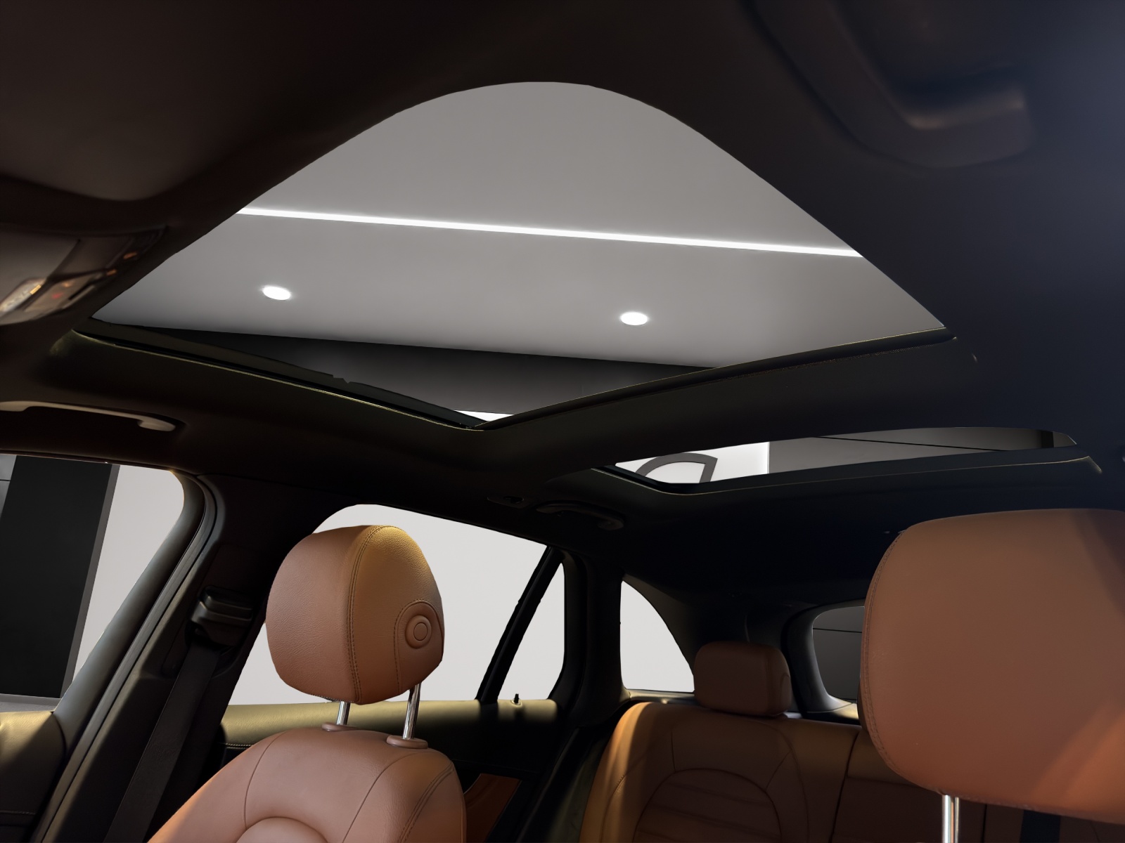 Image MERCEDES-BENZ GLC-300 GLC 300 AMG 4Matic