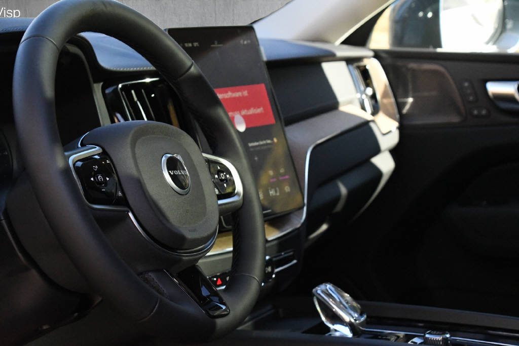 Image VOLVO XC60 XC60 2.0 T6 TE Ultra Dark eAWD