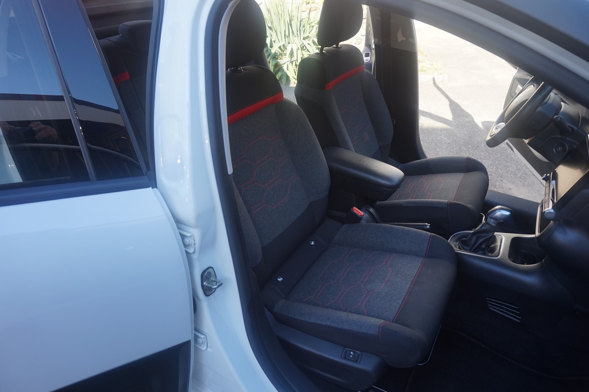 CITROEN C3 1.2i PureTech Shine-image-10