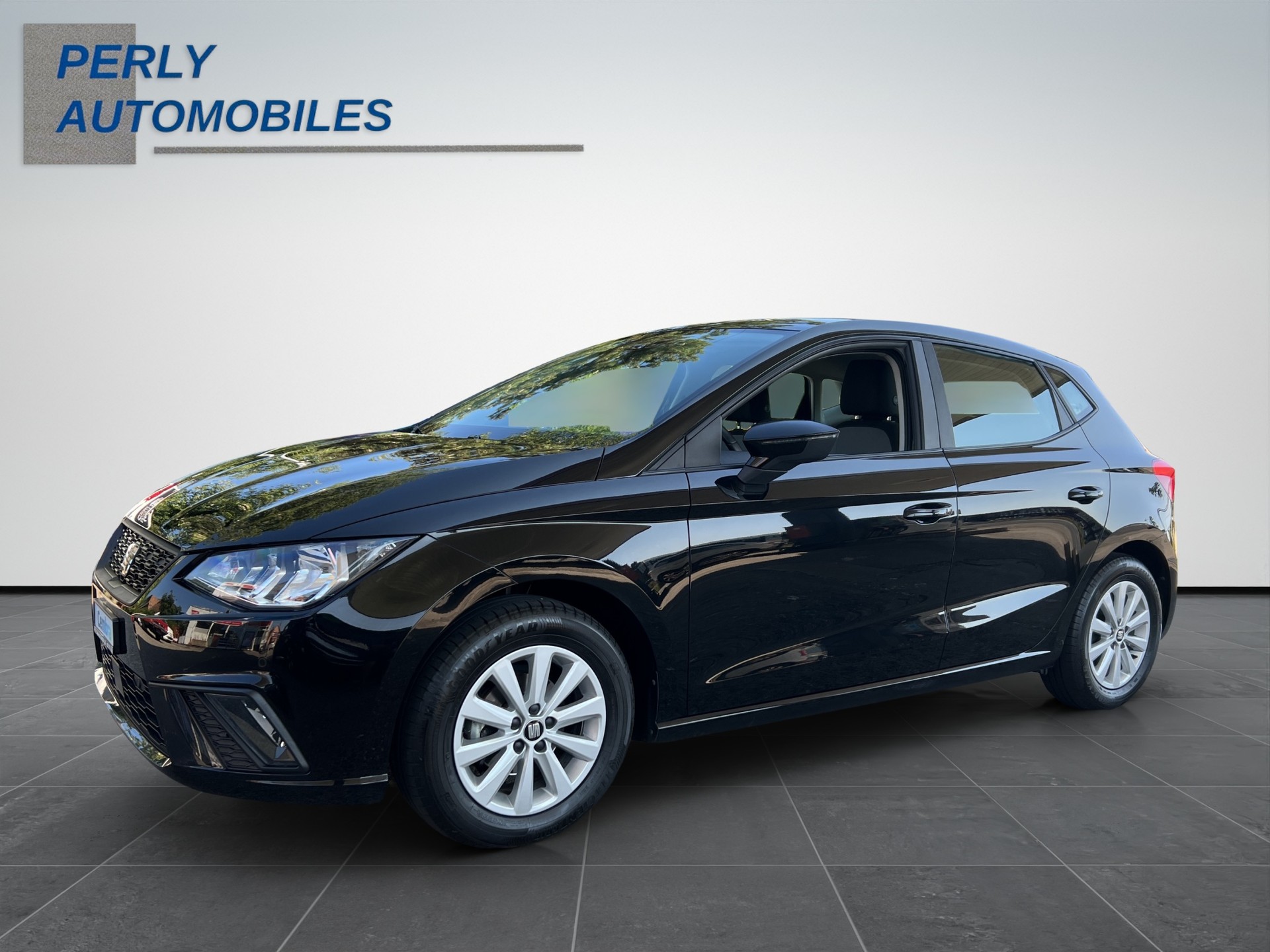 SEAT Ibiza 1.0 EcoTSI Last Ed.-showroom-element-1