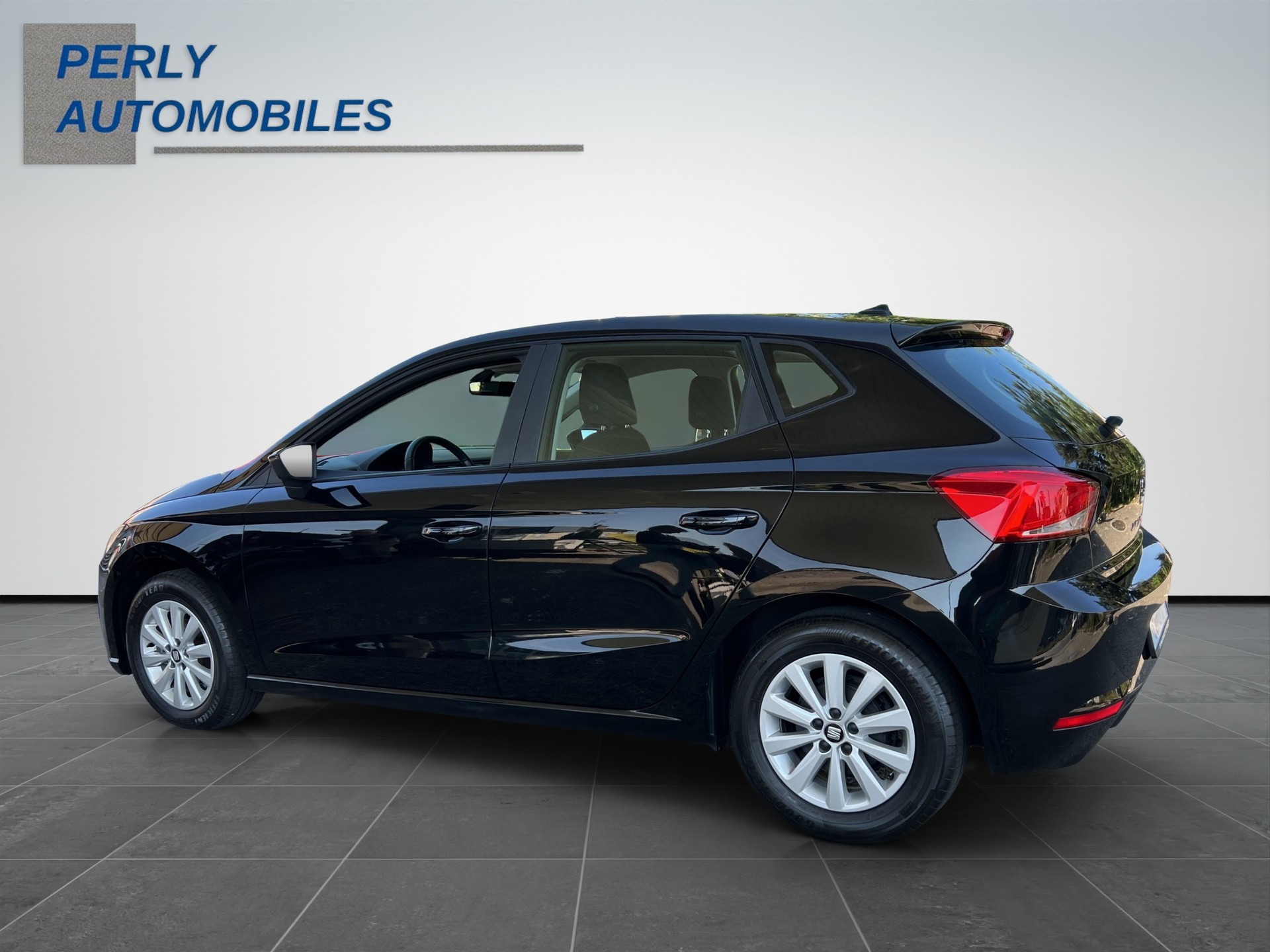 SEAT Ibiza 1.0 EcoTSI Last Ed.-showroom-element-3