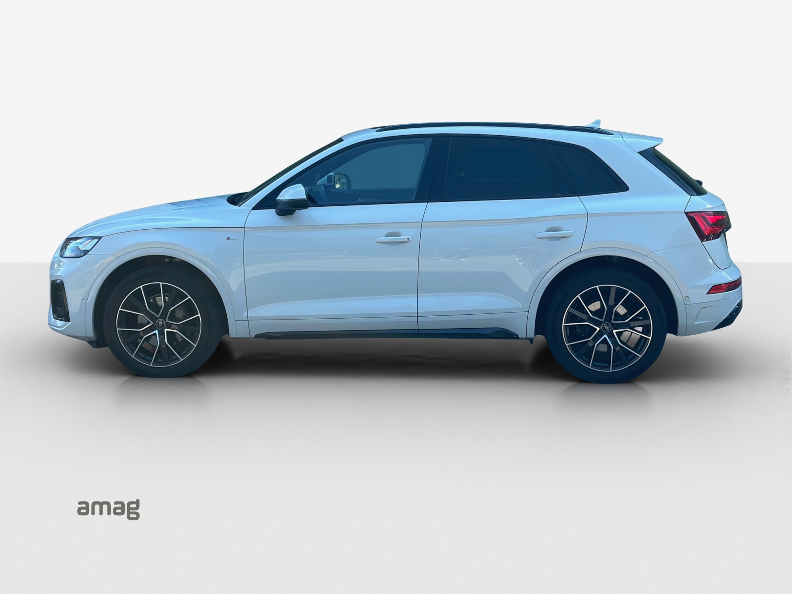 AUDI Q5 40 TDI S-line quattro S-tronic-showroom-element-1